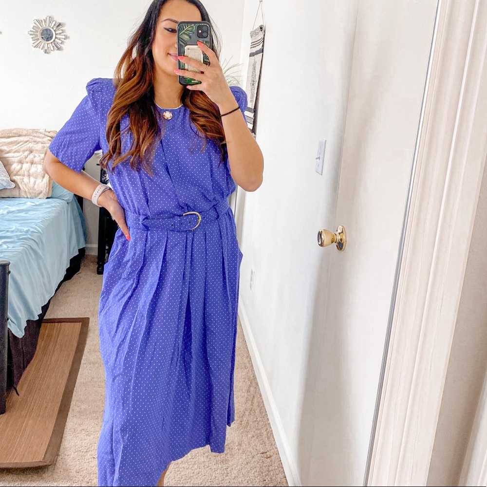 VTG  Violet and white polka dot belted  midi dress
